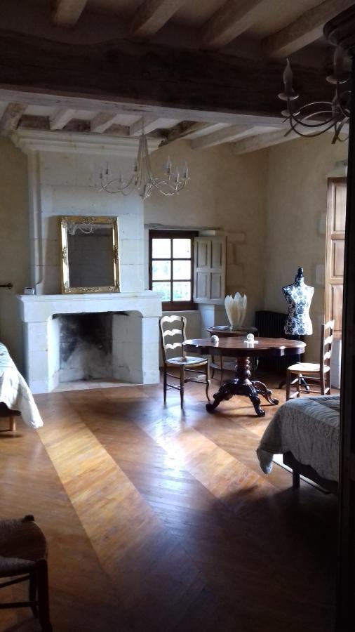 Bed and Breakfast Manoir De La Fontaine Du Chene Coutures  Екстер'єр фото