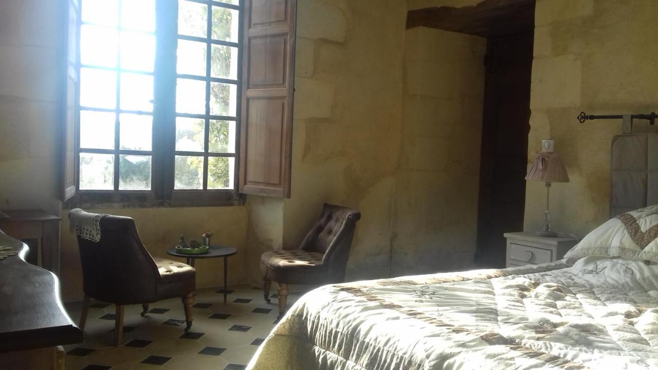 Bed and Breakfast Manoir De La Fontaine Du Chene Coutures  Екстер'єр фото